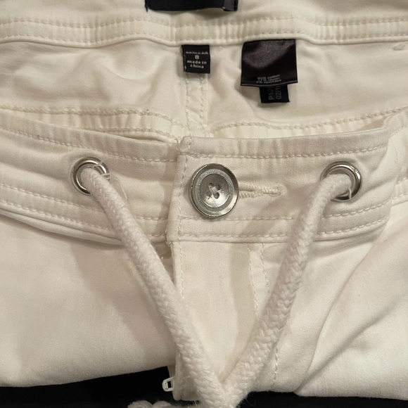 White Skinny Jeans - Picture 3 of 3